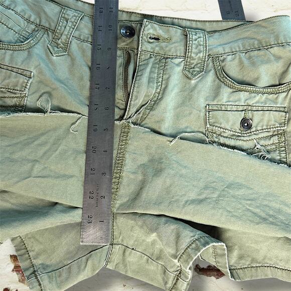 Faded Glory Olive Green Cargo Mini Skirt Raw Hem Y2K Utility Grunge Sz 4 - Picture 8 of 10